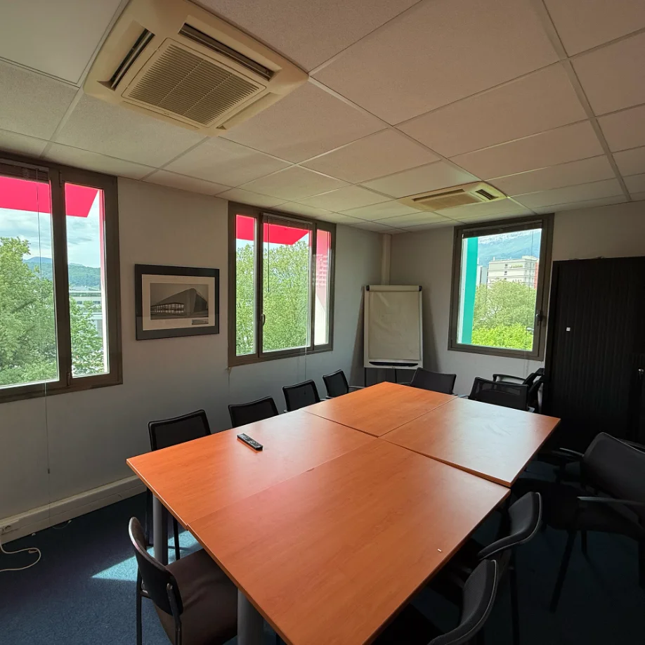 Entretien de bureaux et parties communes